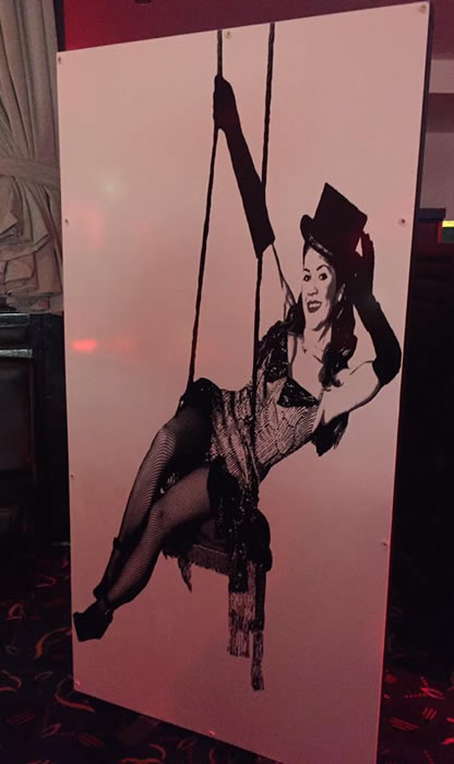 moulin rouge lightbox