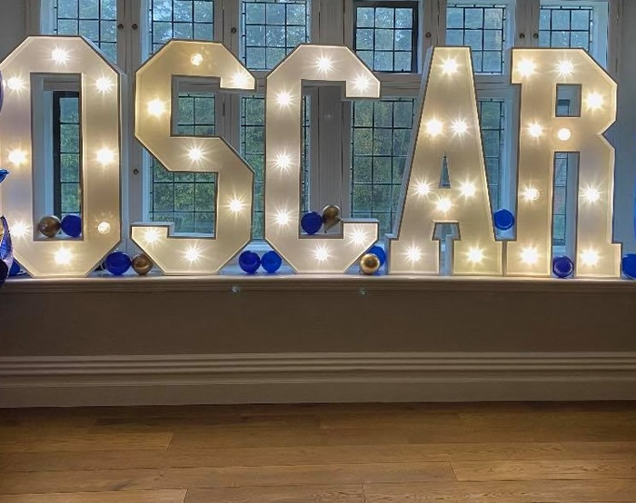 Oscar Giant Letters