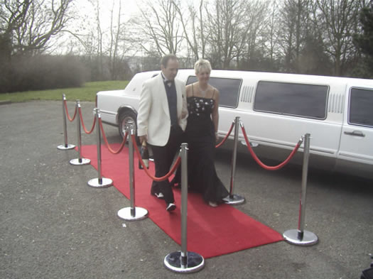red carpet with Limousine